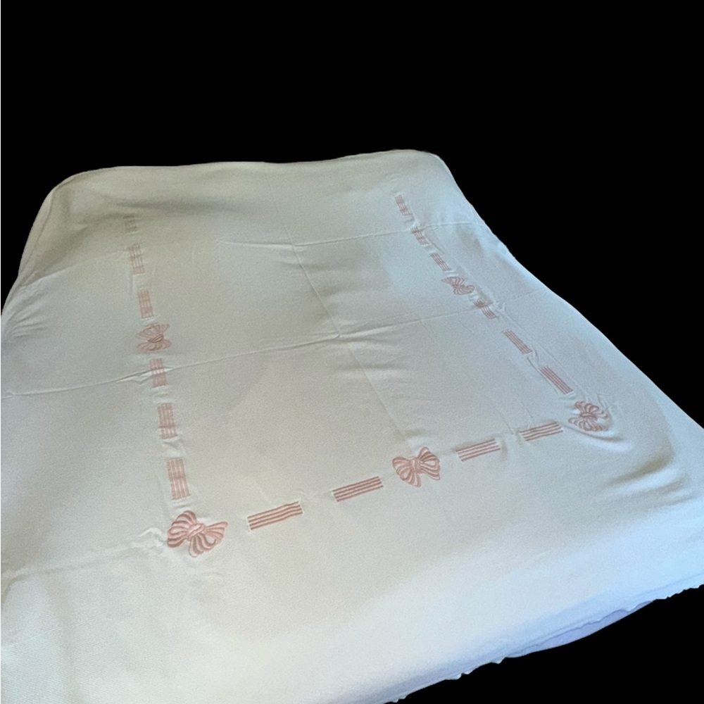 Frette Waffle Weave Coverlet Queen Size White with Pink Bow Embroidery